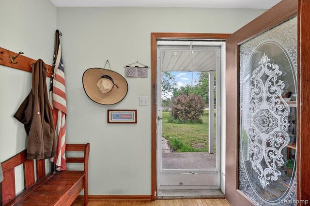 2533 W Sigler Road, Carleton, MI 48117