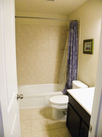 9228 Stewart Street, Cross Roads, TX 76227
