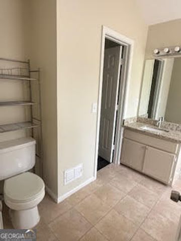 7934 Woodlake Drive, Riverdale, GA 30274