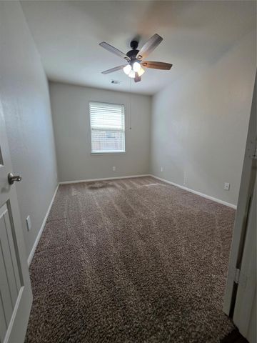 267 Westwood Drive, League City, TX 77573