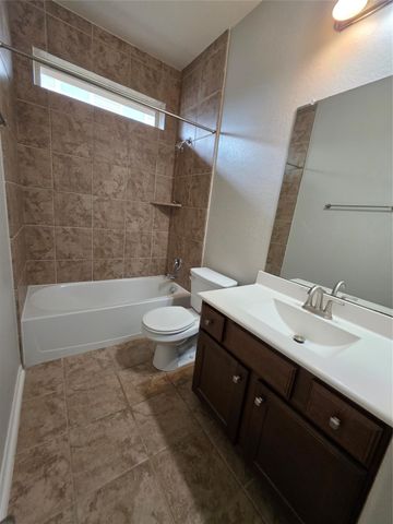 267 Westwood Drive, League City, TX 77573