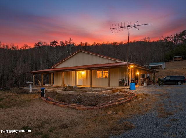 336 Cloud Creek Road, Rogersville, TN 37857