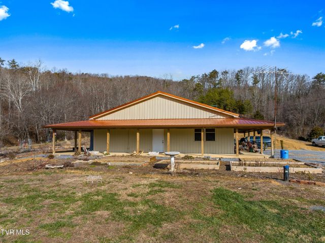 336 Cloud Creek Road, Rogersville, TN 37857