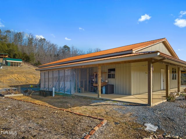 336 Cloud Creek Road, Rogersville, TN 37857