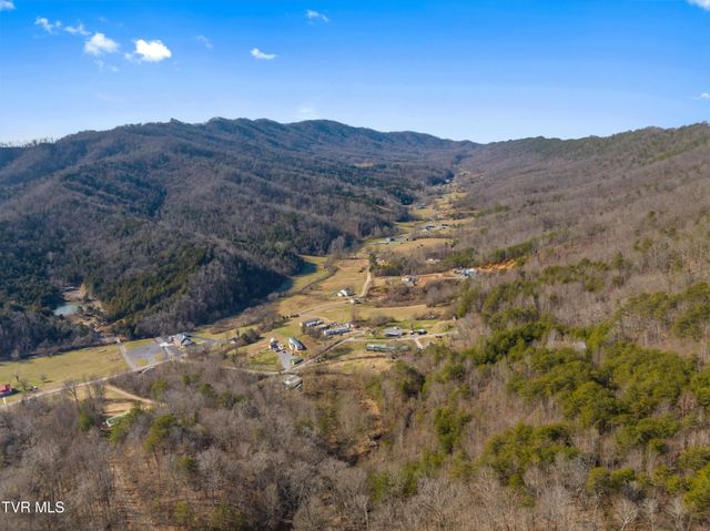 336 Cloud Creek Road, Rogersville, TN 37857