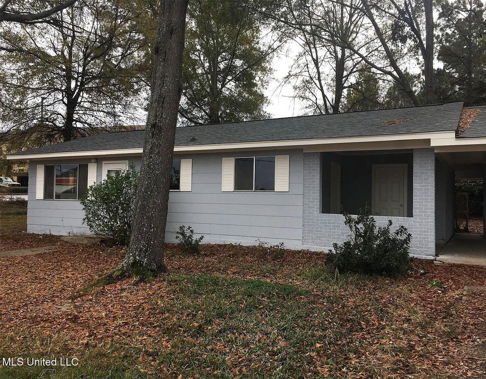 2069 Murray Drive, Pearl, MS 39208