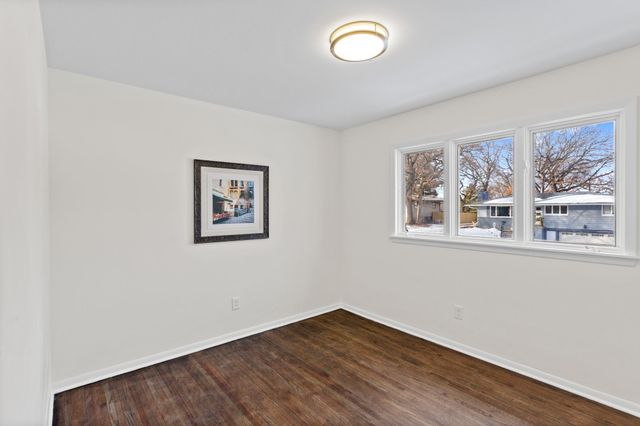 5547 Regis Trail NE, Fridley, MN 55432