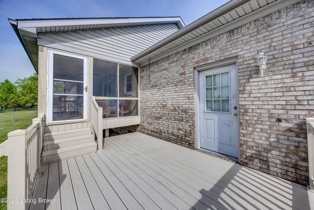 4628 Springdale Ct, Louisville, KY 40229