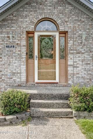 4628 Springdale Ct, Louisville, KY 40229