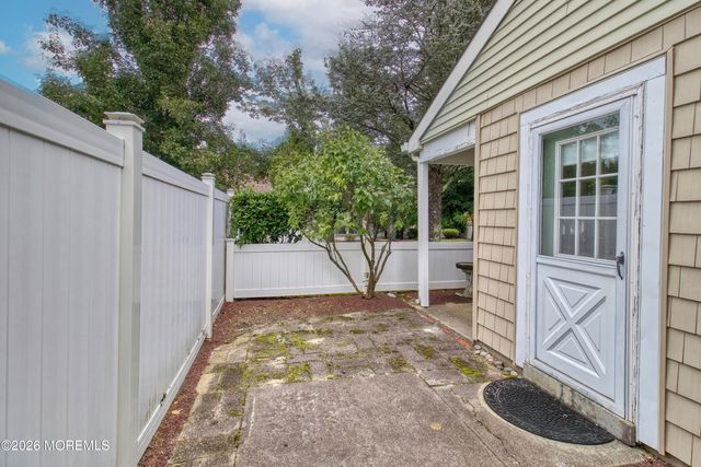 817A Liverpool Circle A, Manchester, NJ 08759