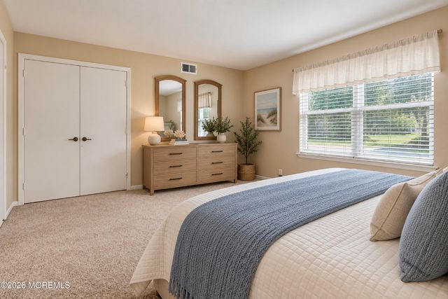 817A Liverpool Circle A, Manchester, NJ 08759
