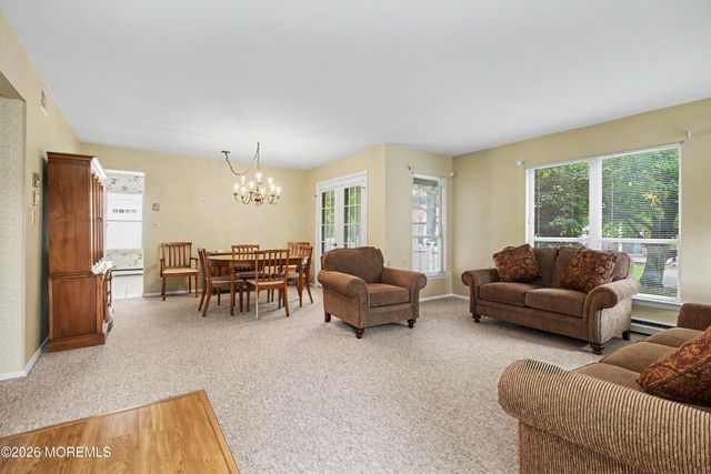 817A Liverpool Circle A, Manchester, NJ 08759