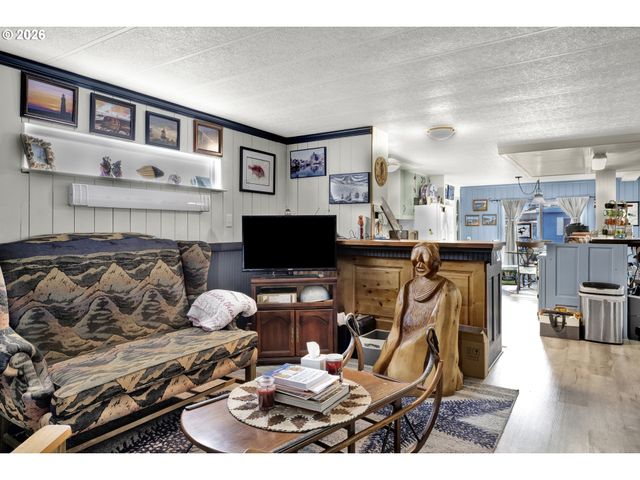 3760 HIGHWAY 101 4, Florence, OR 97439