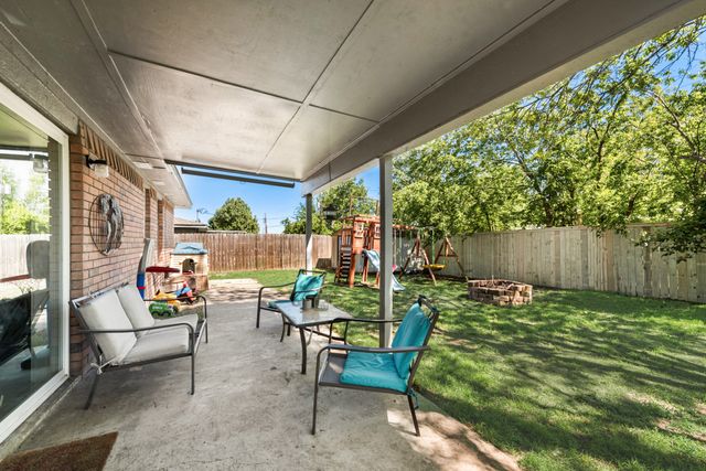 717 Loganwood Drive, Royse City, TX 75189