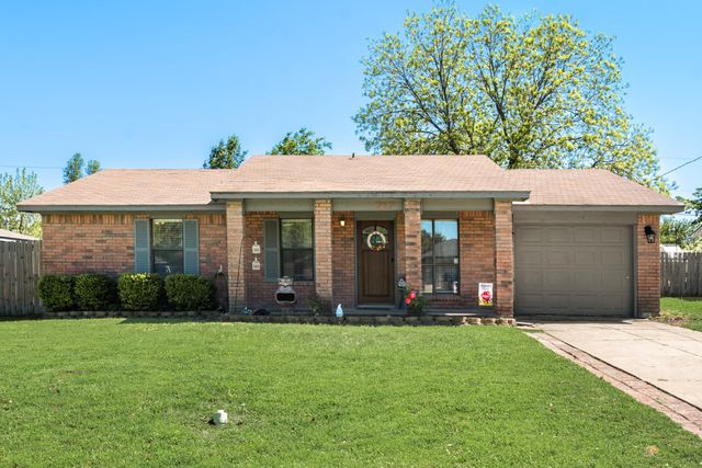 717 Loganwood Drive, Royse City, TX 75189