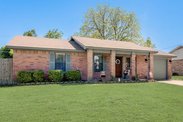 717 Loganwood Drive, Royse City, TX 75189