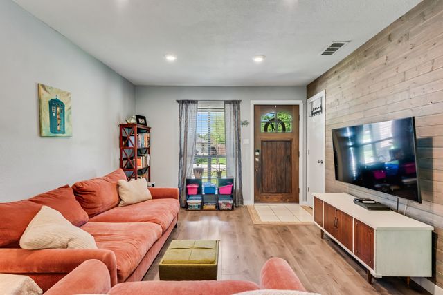 717 Loganwood Drive, Royse City, TX 75189