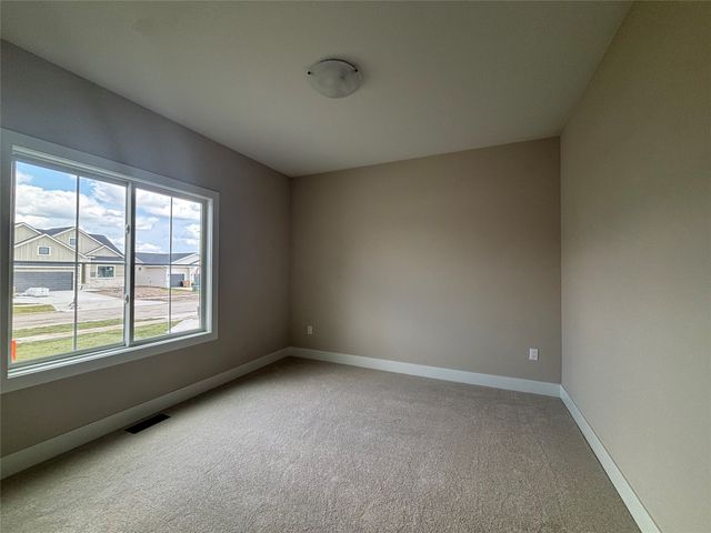 4716 178th Street, Urbandale, IA 50323