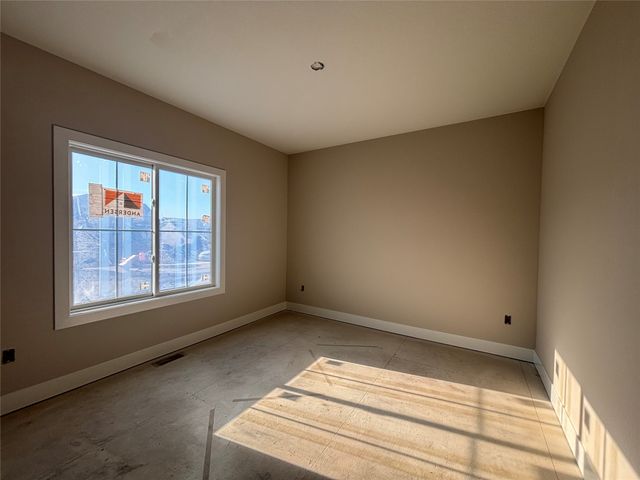 4716 178th Street, Urbandale, IA 50323