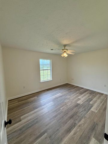 2 Green Meadows Drive, Vilonia, AR 72173