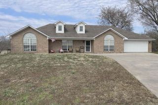 2 Green Meadows Drive, Vilonia, AR 72173