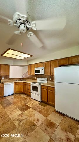 4014 E CORTEZ Street, Phoenix, AZ 85028