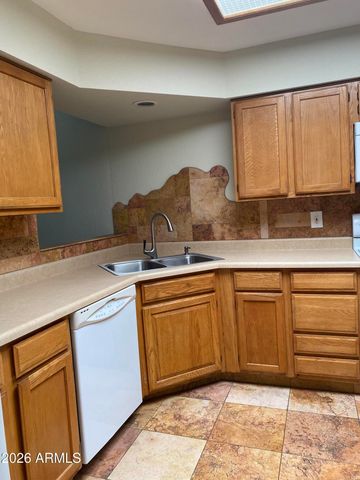 4014 E CORTEZ Street, Phoenix, AZ 85028