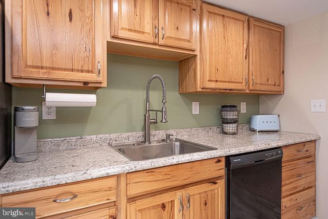 9530 PEERLESS RD, Bishopville, MD 21813