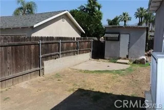 27338 Foster, Highland, CA 92346