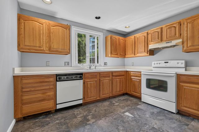 1465 Hooksett Rd Unit 365, Hooksett, NH 03106