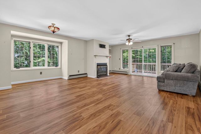 1465 Hooksett Rd Unit 365, Hooksett, NH 03106