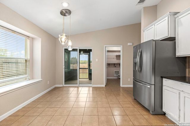 1021 Lauren St, New Braunfels, TX 78130