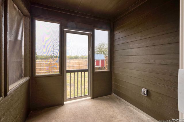 1021 Lauren St, New Braunfels, TX 78130