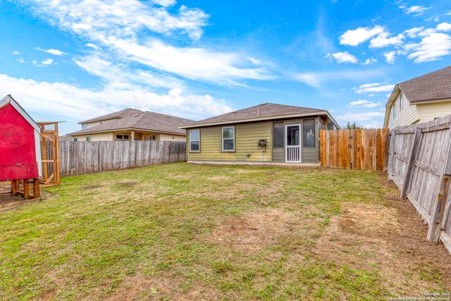 1021 Lauren St, New Braunfels, TX 78130