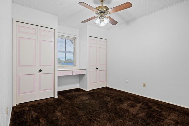 801 Meadowlark Drive, Mansfield, TX 76063