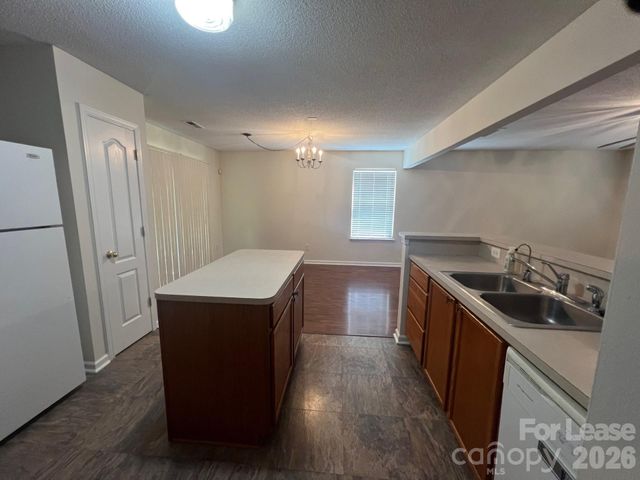 176 English Hills Drive, Mooresville, NC 28115