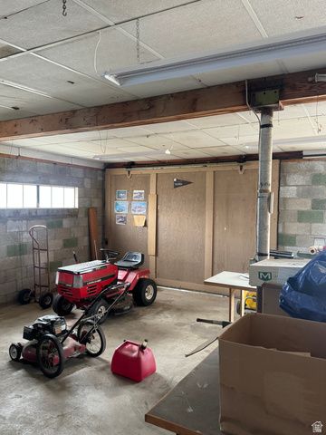 692 S 300 W, Mt Pleasant, UT 84647