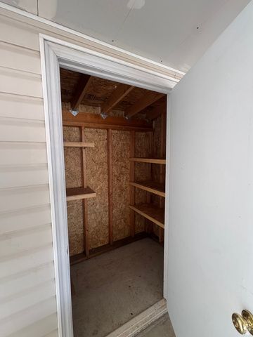 692 S 300 W, Mt Pleasant, UT 84647