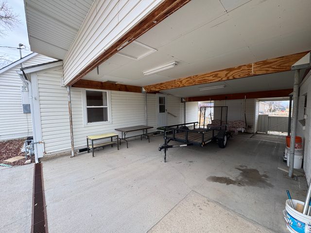 692 S 300 W, Mt Pleasant, UT 84647