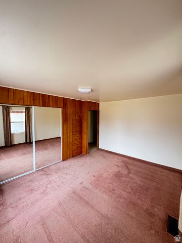 692 S 300 W, Mt Pleasant, UT 84647