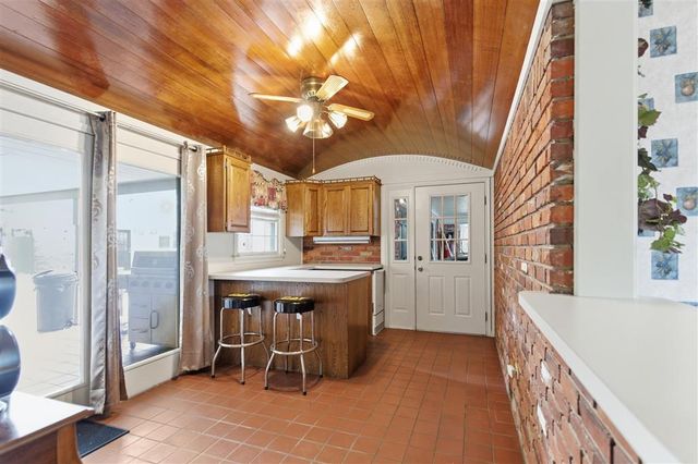 1015 S Texas Street, Deridder, LA 70634