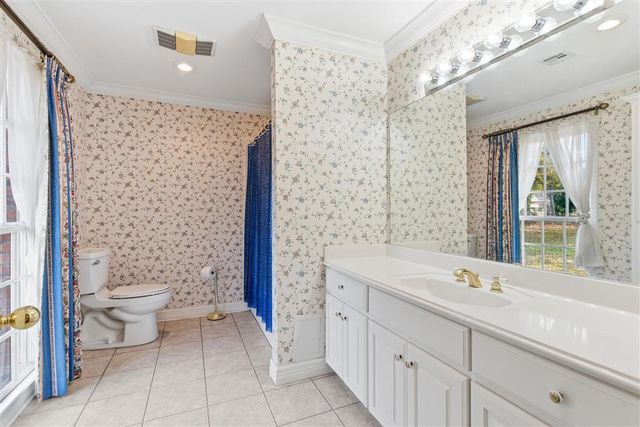 1015 S Texas Street, Deridder, LA 70634