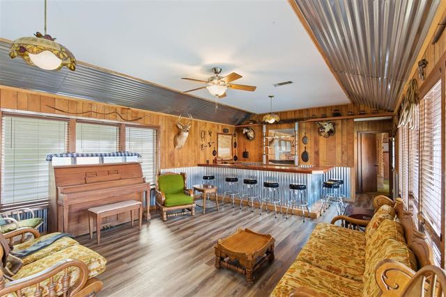 1015 S Texas Street, Deridder, LA 70634