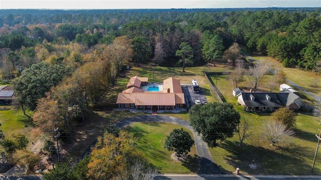 1015 S Texas Street, Deridder, LA 70634