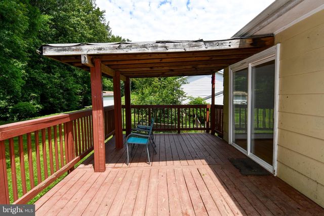 14716 DUNBAR LN, Woodbridge, VA 22193