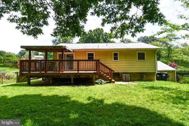 14716 DUNBAR LN, Woodbridge, VA 22193