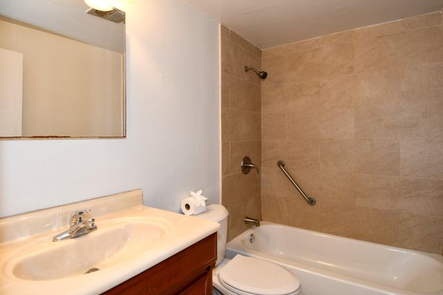 14716 DUNBAR LN, Woodbridge, VA 22193