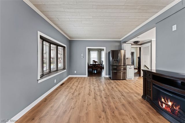 1123 W 6th Street, Lorain, OH 44052