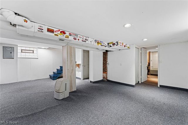 1123 W 6th Street, Lorain, OH 44052