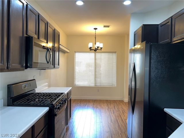 7450 South Eastern Avenue 1018, Las Vegas, NV 89123